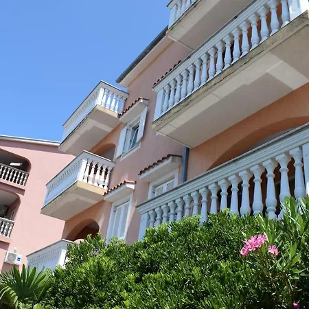 Lavanda Apartament Crikvenica