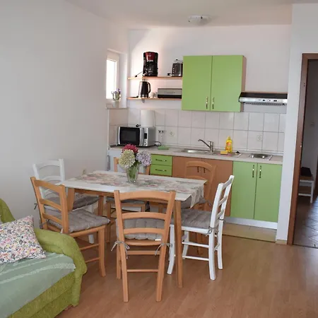 Lavanda Apartament Crikvenica