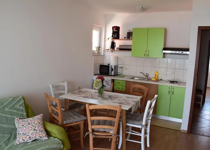 Apartman Lavanda *